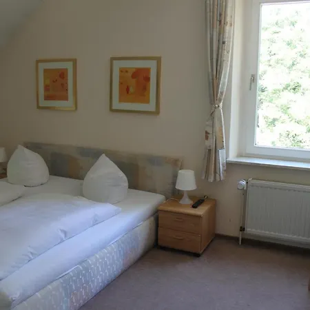 Bergische Schweiz Hotel 2*