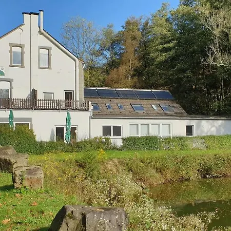 Bergische Schweiz Hotel 2*